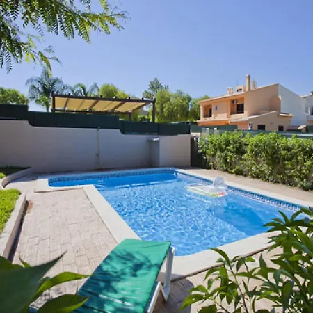 Villa Andre 3 Bedroom With Pool - Walking Distance To *